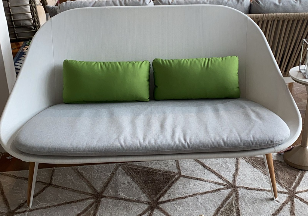 SOFA DOBLE DINOSAUR EGG SLING BLANCO COJIN GRIS 	J5AC5317N08TEX