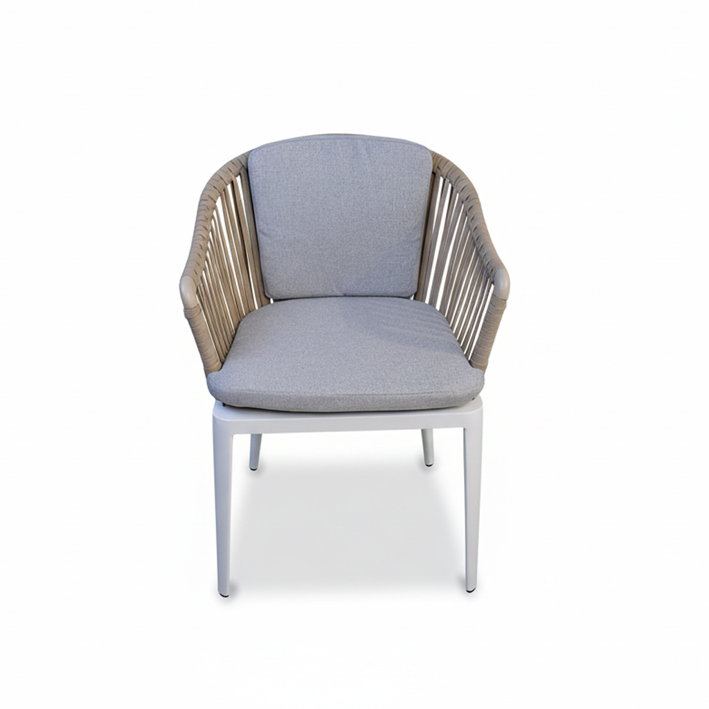 SILLA COMEDOR CON  BRAZOS CHIENGMAI J5AAC5321B04ROP